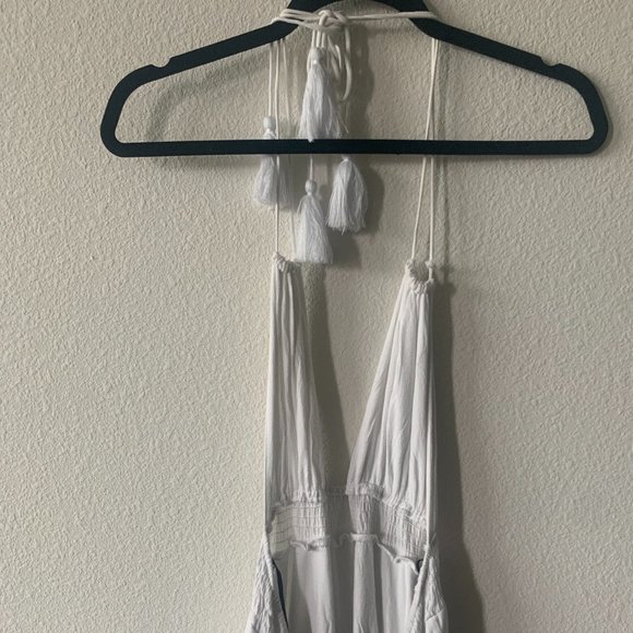 Sexy Summery White Dress - Picture 3 of 3